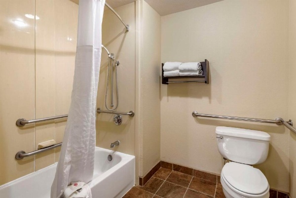 Comfort Suites image 23